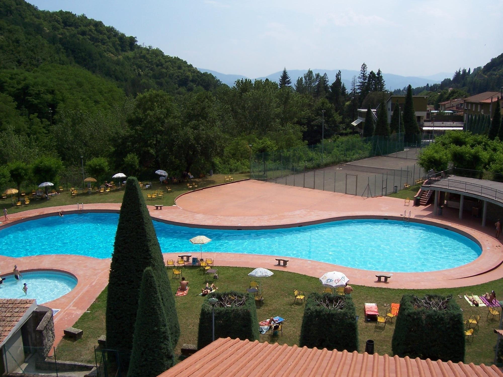 Hotel Marrani Ronta Exterior photo